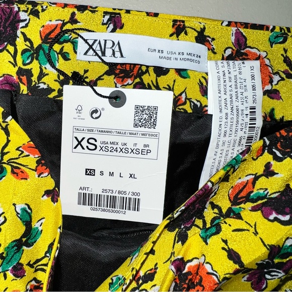 NEW Zara Yellow Floral Skirt Zip Up - Rouched with Diamond Studded Beads - Picture 2 of 8